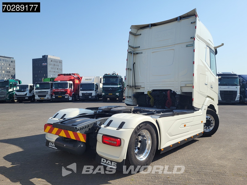 DAF XG+ 530 4X2 Retarder 2x Tanks Standklima Leather Alcoa's - Vilkikas: foto 5 DAF XG+ 530 4X2 Retarder 2x Tanks Standklima Leather Alcoa's - Vilkikas: foto 5