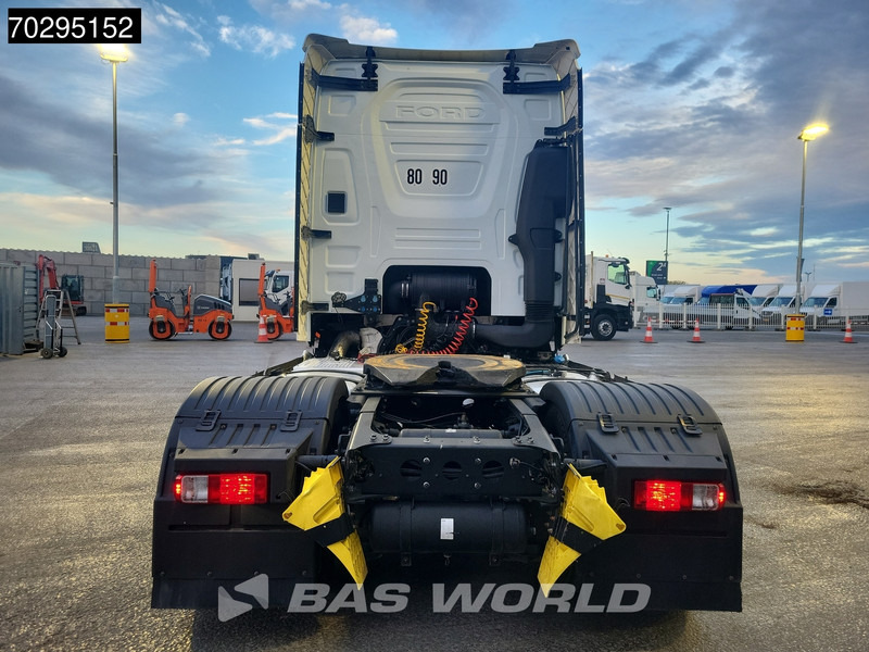 Ford F-Max 500 4X2 Retarder 2xTanks ACC Navi Euro 6 - Vilkikas: foto 3 Ford F-Max 500 4X2 Retarder 2xTanks ACC Navi Euro 6 - Vilkikas: foto 3