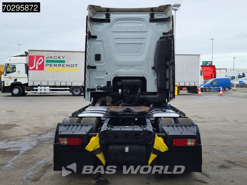 Ford F-Max 500 4X2 Retarder Standairco 2xTanks ACC LED Euro 6 - Vilkikas: foto 3 Ford F-Max 500 4X2 Retarder Standairco 2xTanks ACC LED Euro 6 - Vilkikas: foto 3