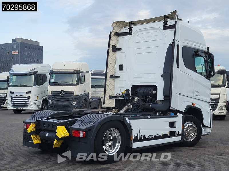 Ford F-Max 500 4X2 Retarder Standairco 2xTanks ACC LED Euro 6 - Vilkikas: foto 5 Ford F-Max 500 4X2 Retarder Standairco 2xTanks ACC LED Euro 6 - Vilkikas: foto 5