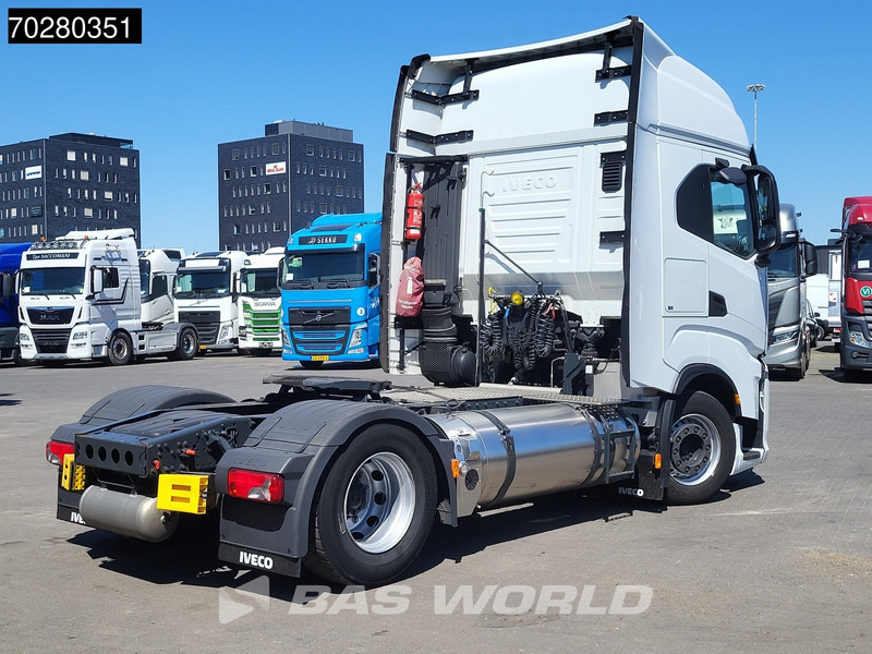 Iveco S-Way 460 4X2 LNG Retarder 2x Tanks Standklima LED Navi - Vilkikas: foto 5 Iveco S-Way 460 4X2 LNG Retarder 2x Tanks Standklima LED Navi - Vilkikas: foto 5