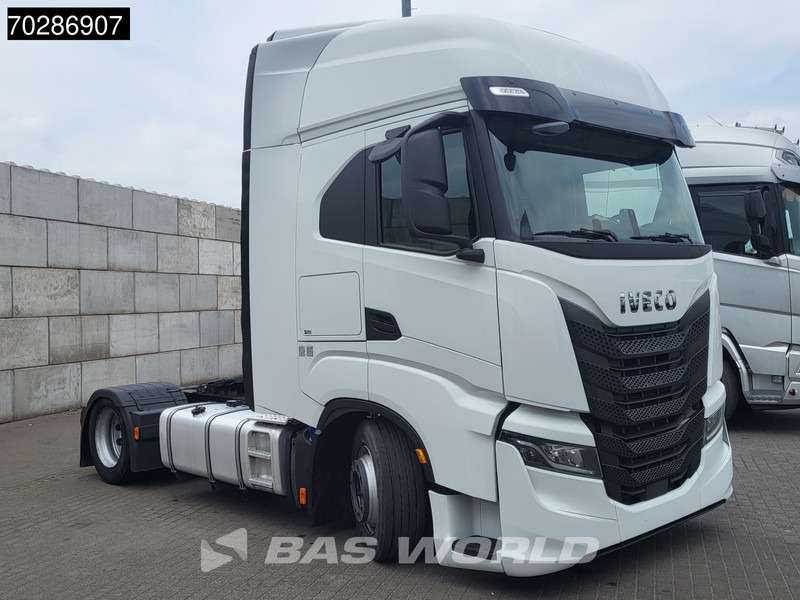 Iveco S-Way 480 4X2 Mega Retarder Standklima 2xTanks Navi ACC LED Euro 6 - Vilkikas: foto 3 Iveco S-Way 480 4X2 Mega Retarder Standklima 2xTanks Navi ACC LED Euro 6 - Vilkikas: foto 3