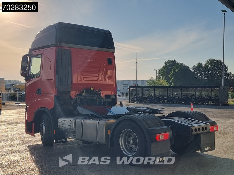 Iveco S-Way 490 4X2 DAMAGED! chassis bent 2x Tanks LED Navi Euro 6 - Vilkikas: foto 2 Iveco S-Way 490 4X2 DAMAGED! chassis bent 2x Tanks LED Navi Euro 6 - Vilkikas: foto 2