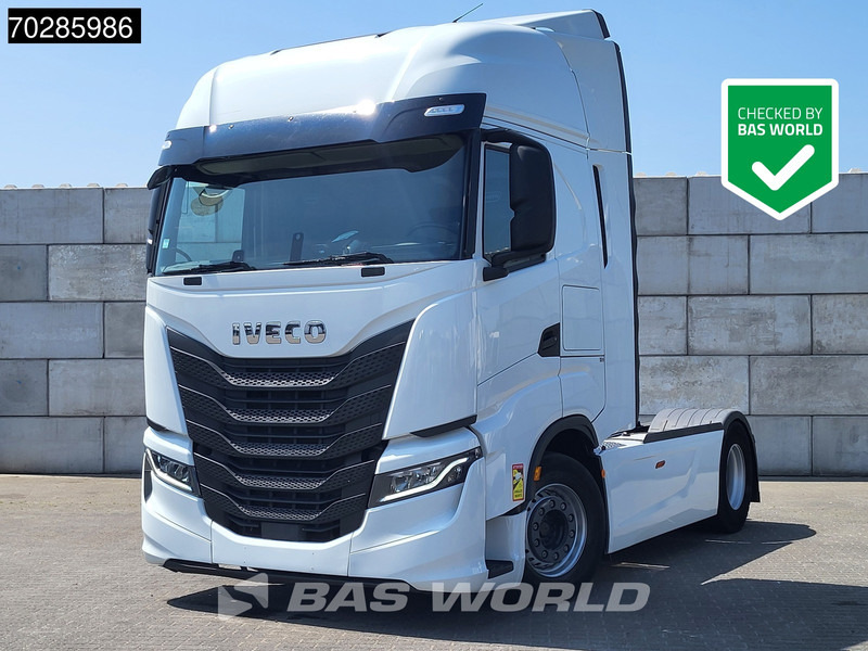 Iveco S-Way 490 4X2 Retarder Standklima 2xTanks Navi ACC LED Euro 6 - Vilkikas: foto 1 Iveco S-Way 490 4X2 Retarder Standklima 2xTanks Navi ACC LED Euro 6 - Vilkikas: foto 1