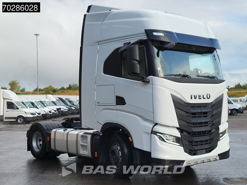 Iveco S-Way 510 S-Way 4X2 Retarder ACC LED Navi Euro 6 - Vilkikas: foto 3 Iveco S-Way 510 S-Way 4X2 Retarder ACC LED Navi Euro 6 - Vilkikas: foto 3