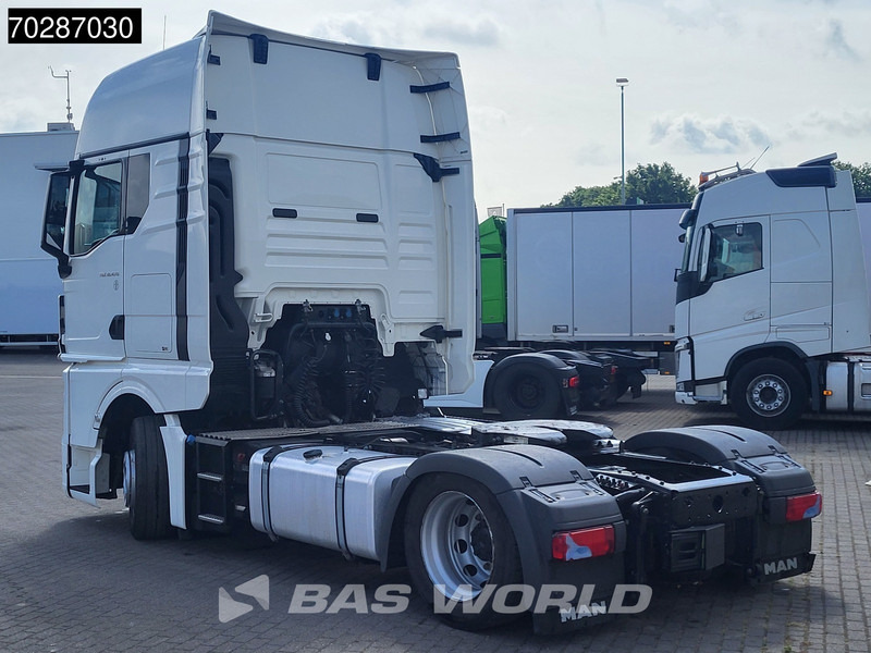 MAN TGX 18.470 4X2 GX Retarder Mega Standklima 2xTanks ACC Euro 6 - Vilkikas: foto 2 MAN TGX 18.470 4X2 GX Retarder Mega Standklima 2xTanks ACC Euro 6 - Vilkikas: foto 2
