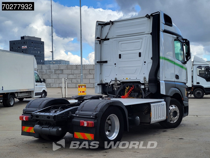 Mercedes-Benz Actros 1843 4X2 StreamSpace Alcoa's ADR - Vilkikas: foto 5 Mercedes-Benz Actros 1843 4X2 StreamSpace Alcoa's ADR - Vilkikas: foto 5