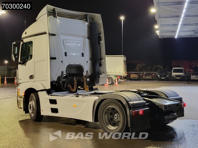 Mercedes-Benz Actros 1845 4X2 StreamSpace Euro 6 - Vilkikas: foto 2 Mercedes-Benz Actros 1845 4X2 StreamSpace Euro 6 - Vilkikas: foto 2