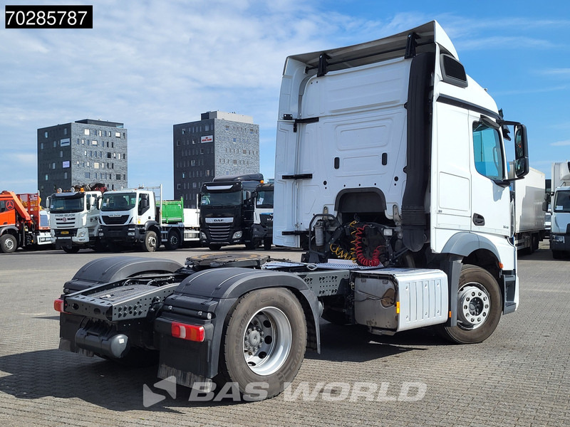 Mercedes-Benz Actros 1845 4X2 StreamSpace Retarder ADR Euro 6 - Vilkikas: foto 5 Mercedes-Benz Actros 1845 4X2 StreamSpace Retarder ADR Euro 6 - Vilkikas: foto 5