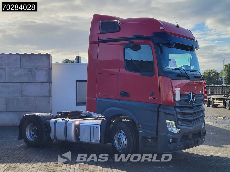 Mercedes-Benz Actros 1845 Actros 4X2 BigSpace 2xTanks Mirror Cam Euro 6 - Vilkikas: foto 3 Mercedes-Benz Actros 1845 Actros 4X2 BigSpace 2xTanks Mirror Cam Euro 6 - Vilkikas: foto 3