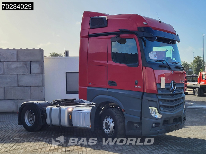 Mercedes-Benz Actros 1845 Actros 4X2 BigSpace 2xTanks Mirror Cam Euro 6 - Vilkikas: foto 3 Mercedes-Benz Actros 1845 Actros 4X2 BigSpace 2xTanks Mirror Cam Euro 6 - Vilkikas: foto 3