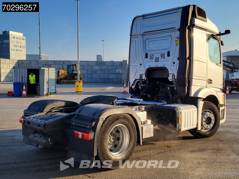 Mercedes-Benz Actros 1846 Actros 4X2 StreamSpace Compressor MirrorCam Navi Euro 6 - Vilkikas: foto 5 Mercedes-Benz Actros 1846 Actros 4X2 StreamSpace Compressor MirrorCam Navi Euro 6 - Vilkikas: foto 5