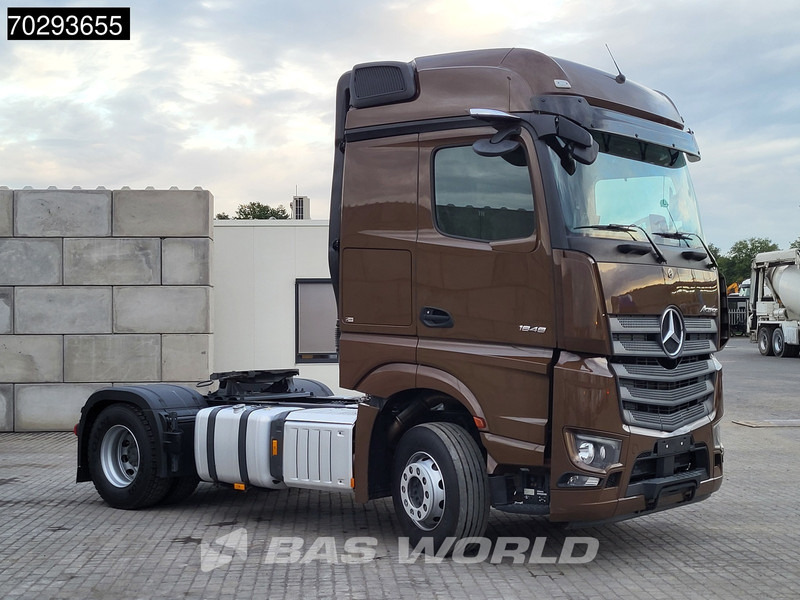 Mercedes-Benz Actros 1848 4X2 BigSpace Retarder 2x Tanks ACC Standklima MirrorCam Euro 6 - Vilkikas: foto 3 Mercedes-Benz Actros 1848 4X2 BigSpace Retarder 2x Tanks ACC Standklima MirrorCam Euro 6 - Vilkikas: foto 3