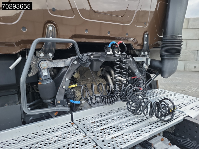 Vilkikas Mercedes-Benz Actros 1848 4X2 BigSpace Retarder 2x Tanks ACC Standklima MirrorCam Euro 6: foto 11