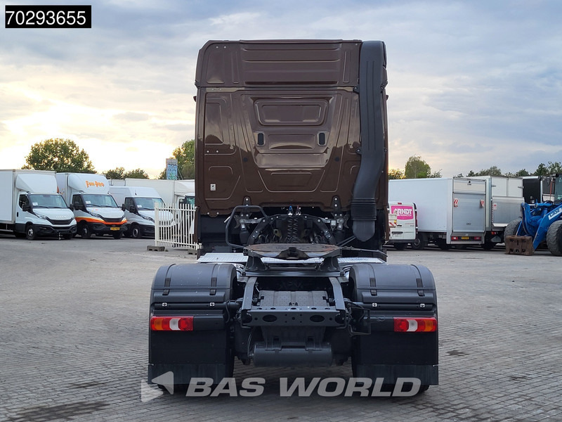 Vilkikas Mercedes-Benz Actros 1848 4X2 BigSpace Retarder 2x Tanks ACC Standklima MirrorCam Euro 6: foto 10