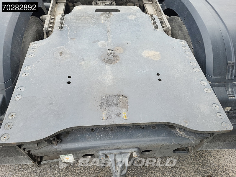 Vilkikas Mercedes-Benz Actros 4163 8X4 180T GigaSpace Retarder Hydrauliek BigAxle Alcoa´s: foto 15