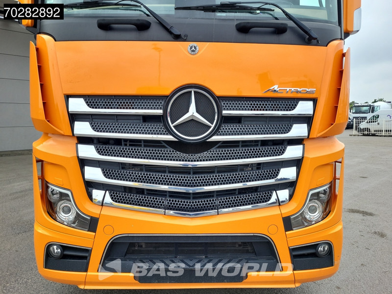 Vilkikas Mercedes-Benz Actros 4163 8X4 180T GigaSpace Retarder Hydrauliek BigAxle Alcoa´s: foto 7