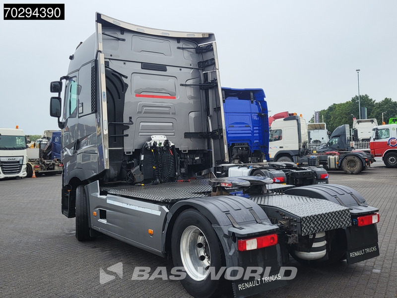 Renault T 520 4X2 HIGH 2x Tanks Optibrake+ ACC Navi Euro 6 - Vilkikas: foto 2 Renault T 520 4X2 HIGH 2x Tanks Optibrake+ ACC Navi Euro 6 - Vilkikas: foto 2