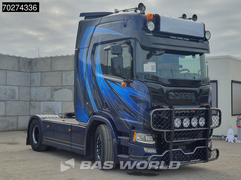 Scania R450 R 4X2 Full-Air Retarder 2xTanks ACC LED Standklima - Vilkikas: foto 3 Scania R450 R 4X2 Full-Air Retarder 2xTanks ACC LED Standklima - Vilkikas: foto 3