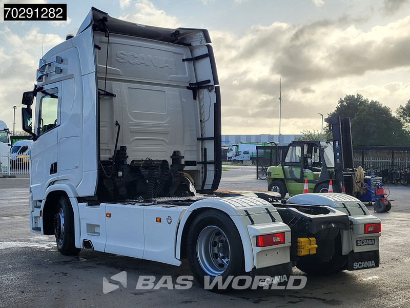 Scania R520 4X2 Low Mileage! Retarder Leder ACC Navi LED Euro 6 - Vilkikas: foto 2 Scania R520 4X2 Low Mileage! Retarder Leder ACC Navi LED Euro 6 - Vilkikas: foto 2