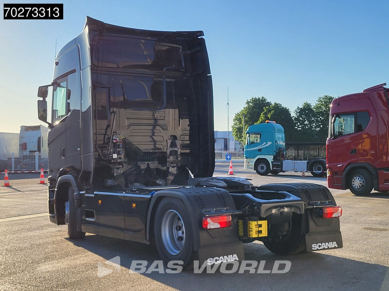 Scania S460 4X2 NEW! Retarder ACC Navi Standklima 2X Tanks - Vilkikas: foto 2 Scania S460 4X2 NEW! Retarder ACC Navi Standklima 2X Tanks - Vilkikas: foto 2