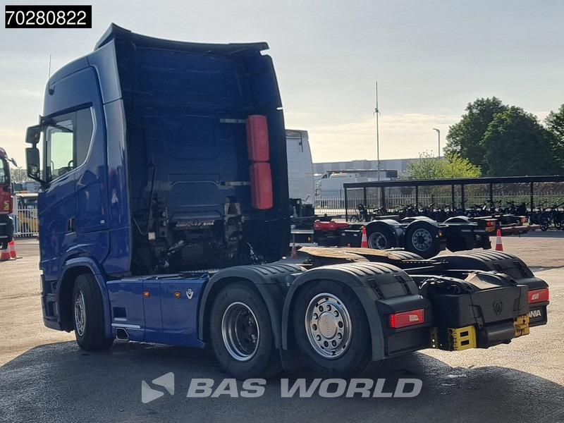 Scania S520 6X2 Retarder 2x Tanks Liftachse Navi LED - Vilkikas: foto 2 Scania S520 6X2 Retarder 2x Tanks Liftachse Navi LED - Vilkikas: foto 2