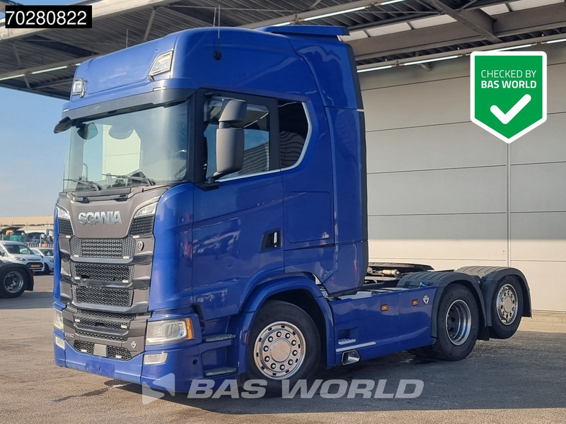 Scania S520 6X2 Retarder 2x Tanks Liftachse Navi LED - Vilkikas: foto 1 Scania S520 6X2 Retarder 2x Tanks Liftachse Navi LED - Vilkikas: foto 1