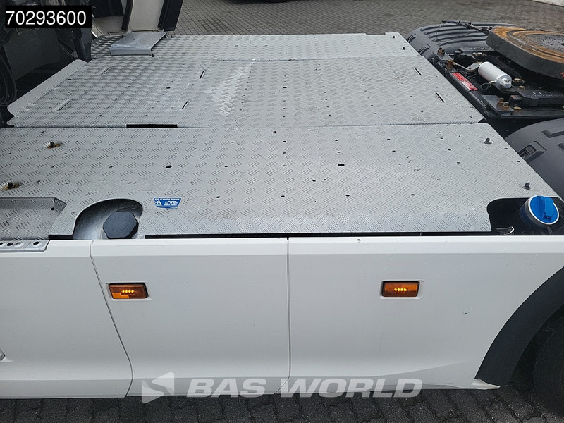 Vilkikas Scania S730 S 6X2 Full-Air! Retarder Lift-Axle ACC Led Navi Euro 6: foto 13 Vilkikas Scania S730 S 6X2 Full-Air! Retarder Lift-Axle ACC Led Navi Euro 6: foto 13