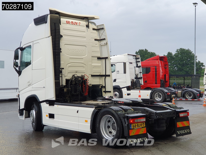 Volvo FH 500 4X2 NL-Truck XL 2xTanks I-ParkCool VEB+ Xenon - Vilkikas: foto 2 Volvo FH 500 4X2 NL-Truck XL 2xTanks I-ParkCool VEB+ Xenon - Vilkikas: foto 2