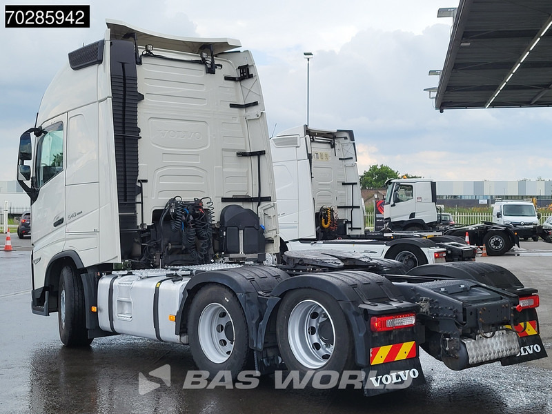 Volvo FH 540 FH 6X2 XL Retarder 2xTanks Liftachse Navi ACC LED Euro 6 - Vilkikas: foto 2 Volvo FH 540 FH 6X2 XL Retarder 2xTanks Liftachse Navi ACC LED Euro 6 - Vilkikas: foto 2