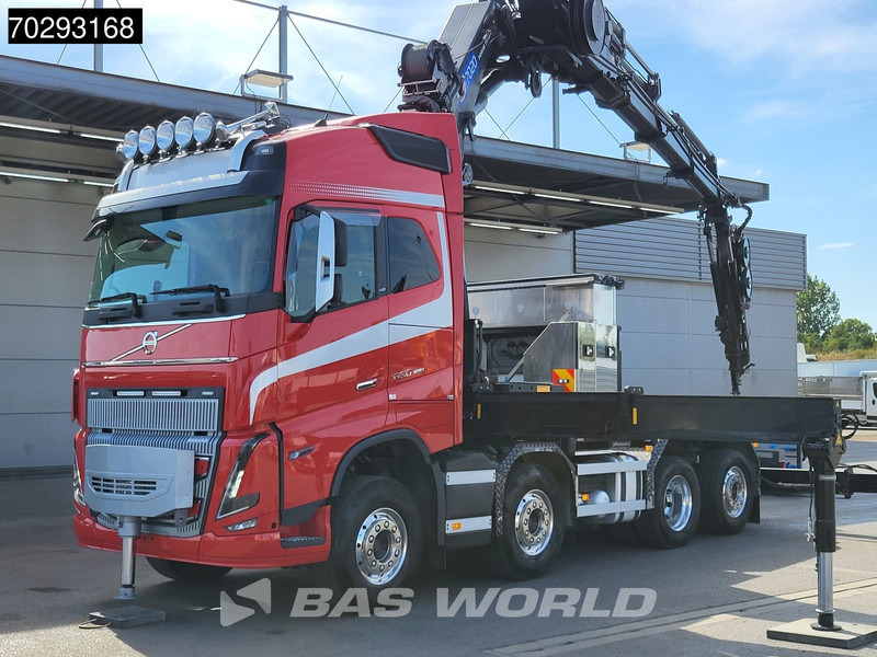Volvo FH16 650 FH16 8X2 Tractorhead HMF 7020K-RCS Crane + Fly-Jib Lift+Steering Axle Navi ACC - Vilkikas: foto 5 Volvo FH16 650 FH16 8X2 Tractorhead HMF 7020K-RCS Crane + Fly-Jib Lift+Steering Axle Navi ACC - Vilkikas: foto 5