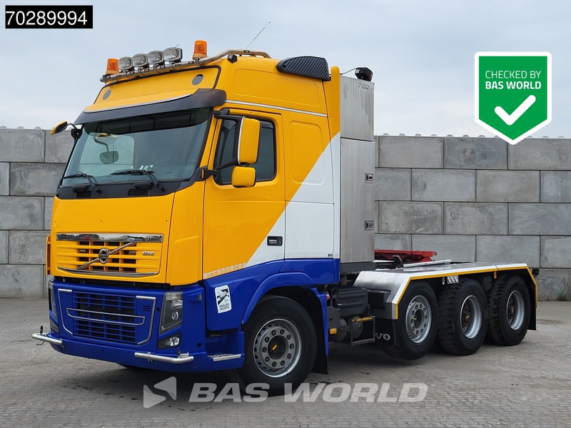 Volvo FH16 700 FH16 8X4 90T! Retarder Big-Axle Lift+Lenkachse Euro 5 - Vilkikas: foto 1 Volvo FH16 700 FH16 8X4 90T! Retarder Big-Axle Lift+Lenkachse Euro 5 - Vilkikas: foto 1