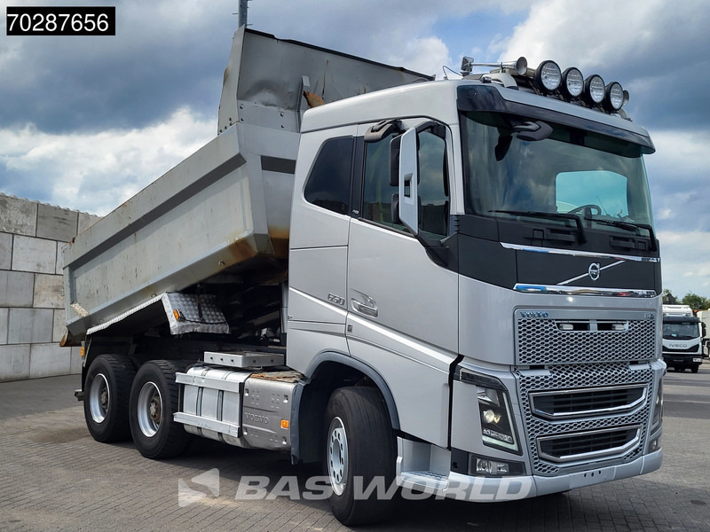 Volvo FH16 650 FH16 6X4 12m3 tipper Big-Axle Automatic Xenon Euro 6 - Savivartis sunkvežimis: foto 3 Volvo FH16 650 FH16 6X4 12m3 tipper Big-Axle Automatic Xenon Euro 6 - Savivartis sunkvežimis: foto 3