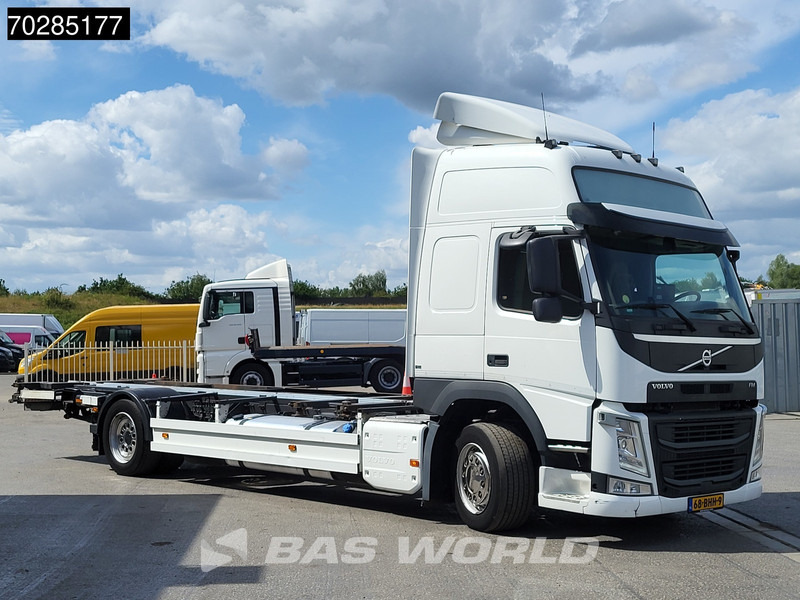 Volvo FM 370 4X2 19tons BDF NL-Truck Ladebordwand VEB Xenon ACC Euro 6 - Konteineris-vežimus/ Sukeisti kūną sunkvežimis: foto 3 Volvo FM 370 4X2 19tons BDF NL-Truck Ladebordwand VEB Xenon ACC Euro 6 - Konteineris-vežimus/ Sukeisti kūną sunkvežimis: foto 3
