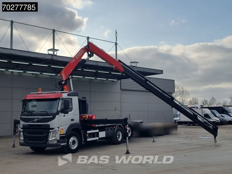 Volvo FM 460 6X2 Fassi F365A.2.25 E-Dynamic Retarder Euro 6 Kraan Crane - Platforminis/ Bortinis sunkvežimis, Sunkvežimis su kranu: foto 5 Volvo FM 460 6X2 Fassi F365A.2.25 E-Dynamic Retarder Euro 6 Kraan Crane - Platforminis/ Bortinis sunkvežimis, Sunkvežimis su kranu: foto 5