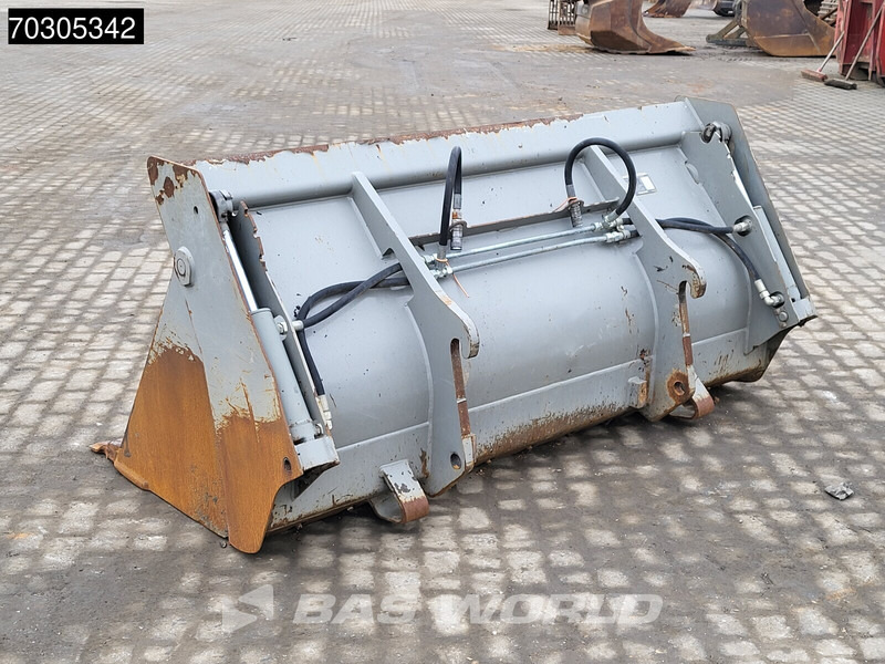 Ratinis krautuvas Volvo L30 G: foto 19 Ratinis krautuvas Volvo L30 G: foto 19