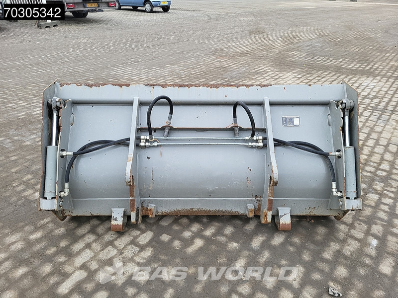 Ratinis krautuvas Volvo L30 G: foto 20 Ratinis krautuvas Volvo L30 G: foto 20