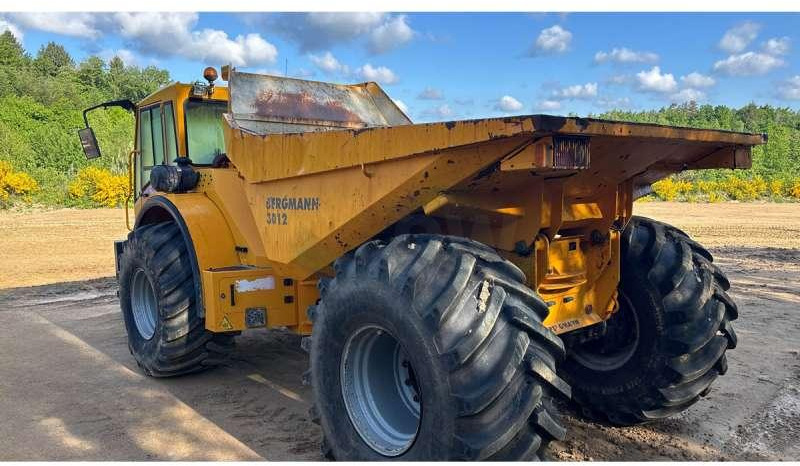 Bergmann 3012HK - Šarnyrinis savivartis: foto 3 Bergmann 3012HK - Šarnyrinis savivartis: foto 3