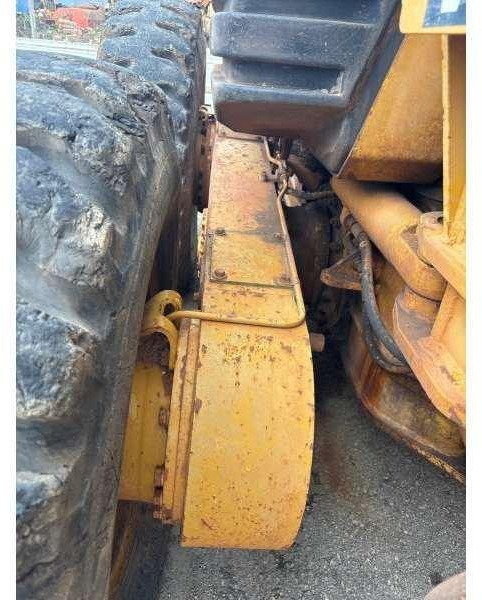 Caterpillar 140H - Greideris: foto 5 Caterpillar 140H - Greideris: foto 5