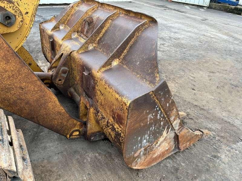 Vikšrinis krautuvas Caterpillar 943: foto 14