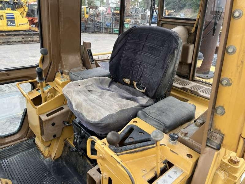Vikšrinis krautuvas Caterpillar 943: foto 40