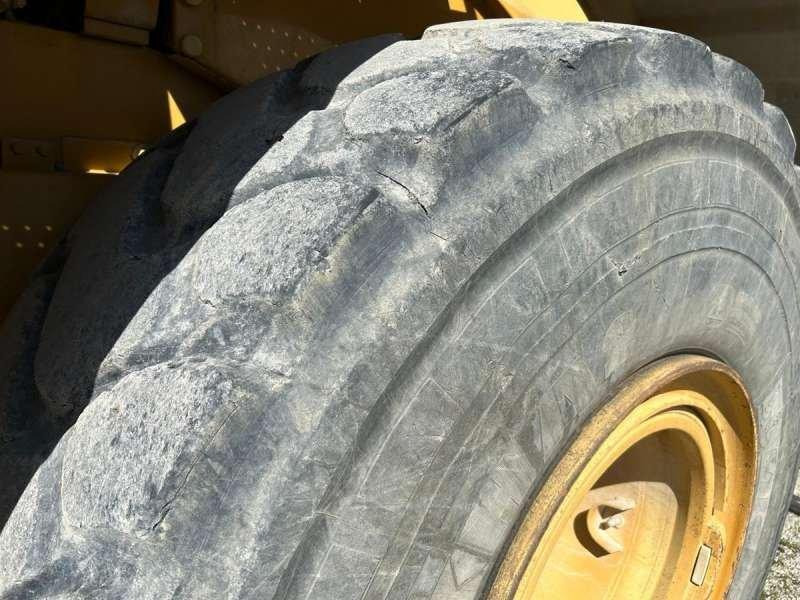 Ratinis krautuvas Caterpillar 966G: foto 26