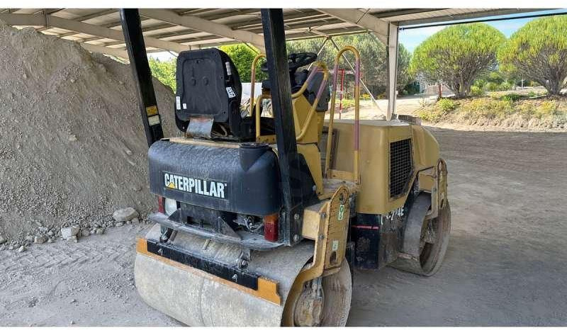 Caterpillar CB-224E - Asfalto volus: foto 3 Caterpillar CB-224E - Asfalto volus: foto 3