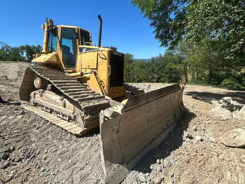 Caterpillar D6N LGP - Buldozeris: foto 2 Caterpillar D6N LGP - Buldozeris: foto 2