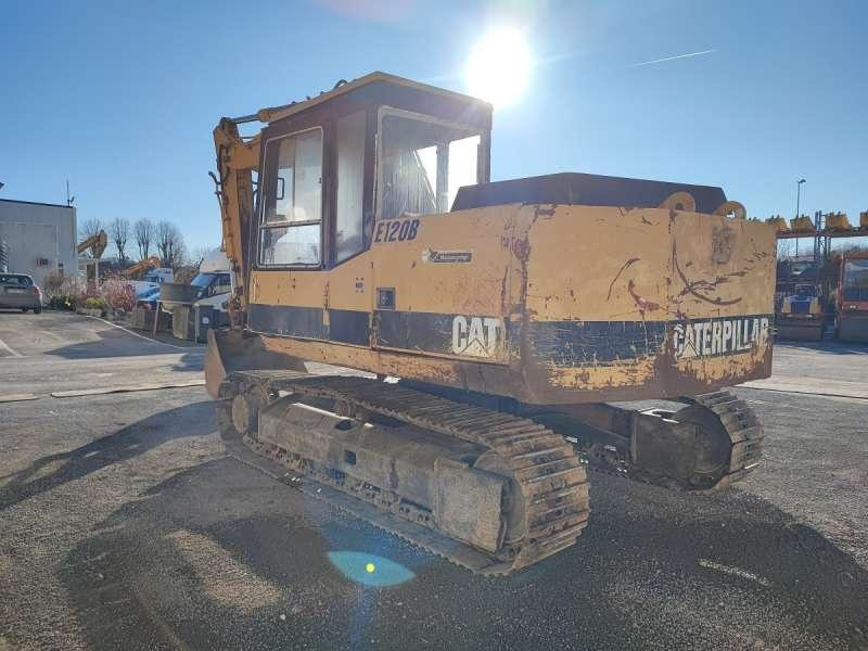 Caterpillar E120B - Vikšrinis ekskavatorius: foto 5 Caterpillar E120B - Vikšrinis ekskavatorius: foto 5