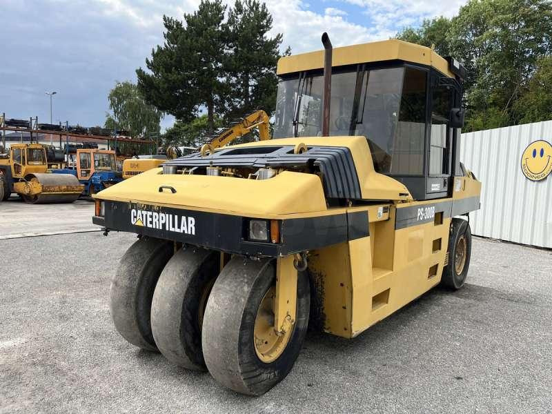 Caterpillar PS300B - Pneumatinis volas: foto 2 Caterpillar PS300B - Pneumatinis volas: foto 2
