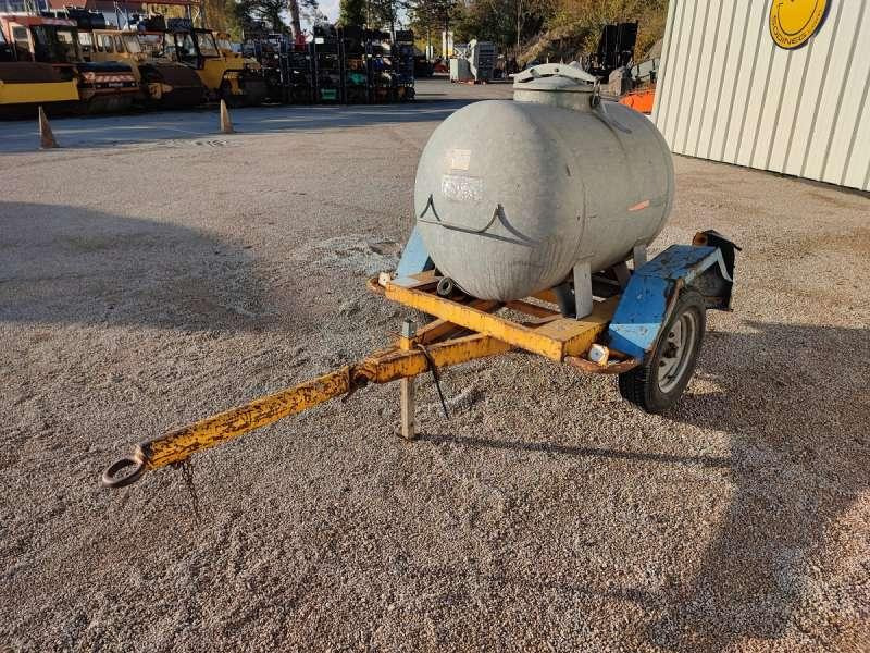 Courant 500 LITRES A EAU - Cisterna: foto 2 Courant 500 LITRES A EAU - Cisterna: foto 2