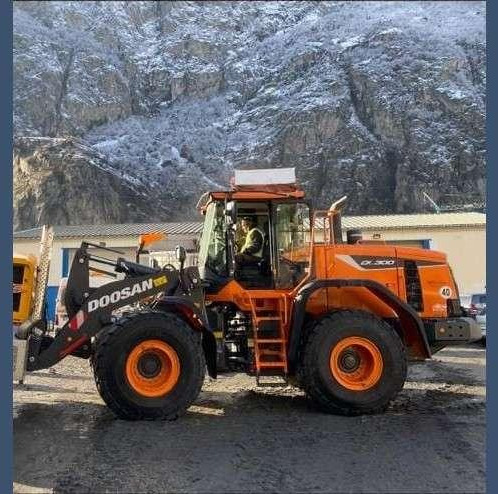 Doosan DL300 - Ratinis krautuvas: foto 4 Doosan DL300 - Ratinis krautuvas: foto 4