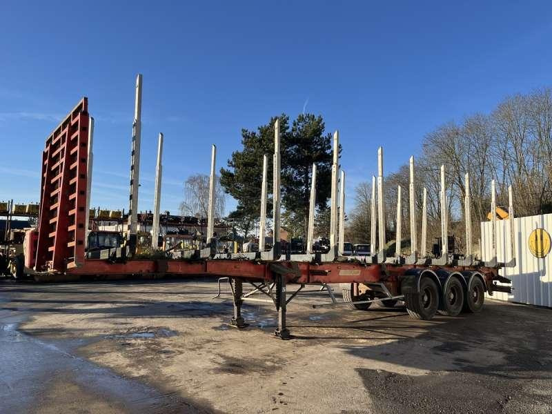 Fruehauf GRUMIERE 3 ESSIEUX - Miškovežio puspriekabė: foto 3 Fruehauf GRUMIERE 3 ESSIEUX - Miškovežio puspriekabė: foto 3