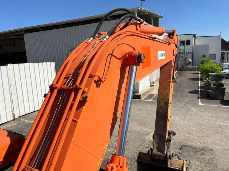 Vikšrinis ekskavatorius Hitachi UH073: foto 35
